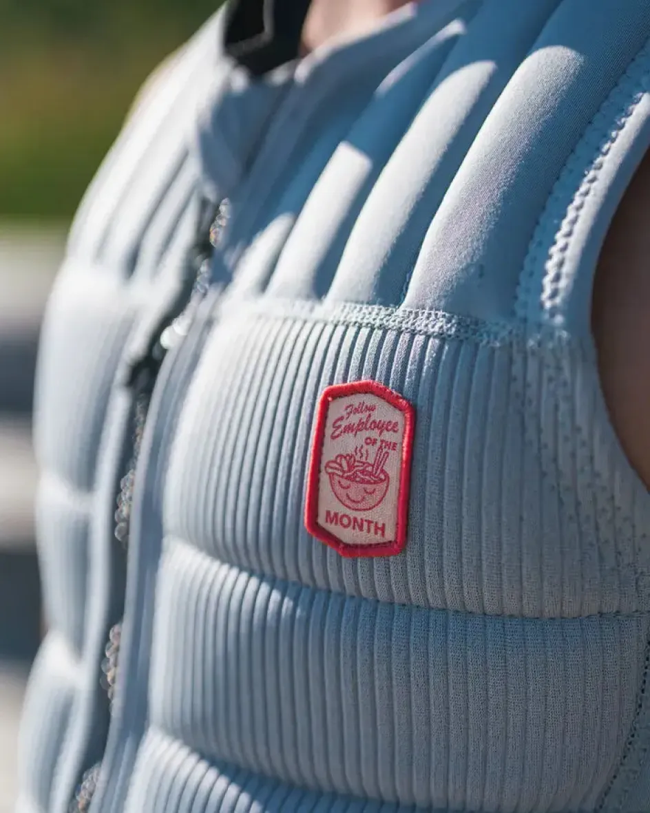 Follow Wake Comp Vests<Foow Epoyee of the onth en' Jacket - Grey