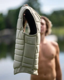 Follow Wake Comp Vests<Foow ove nor oney en' Ipact Vet - Khaki