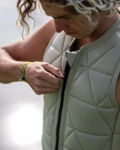 Follow Wake Comp Vests<Foow ove nor oney en' Ipact Vet - Khaki