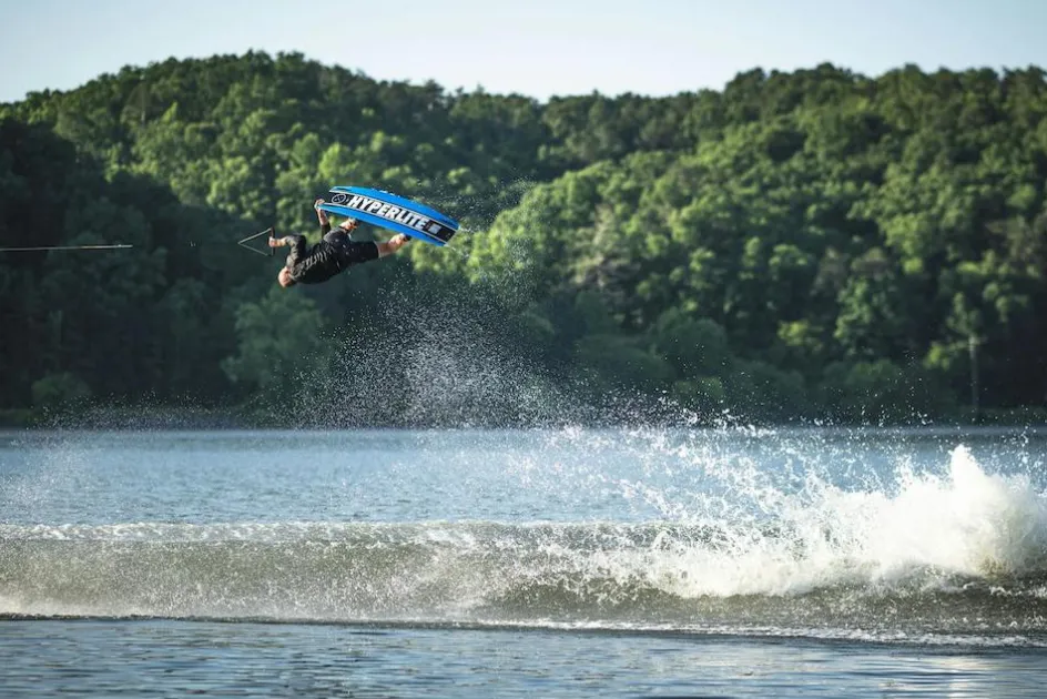 Hyperlite Wakeboards<Kruzr-GLS Wakeboard 2026