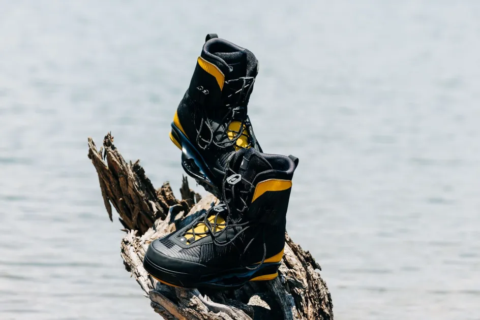 Liquid Force Wakeboard Bindings<2025 Vertex 6x Boots