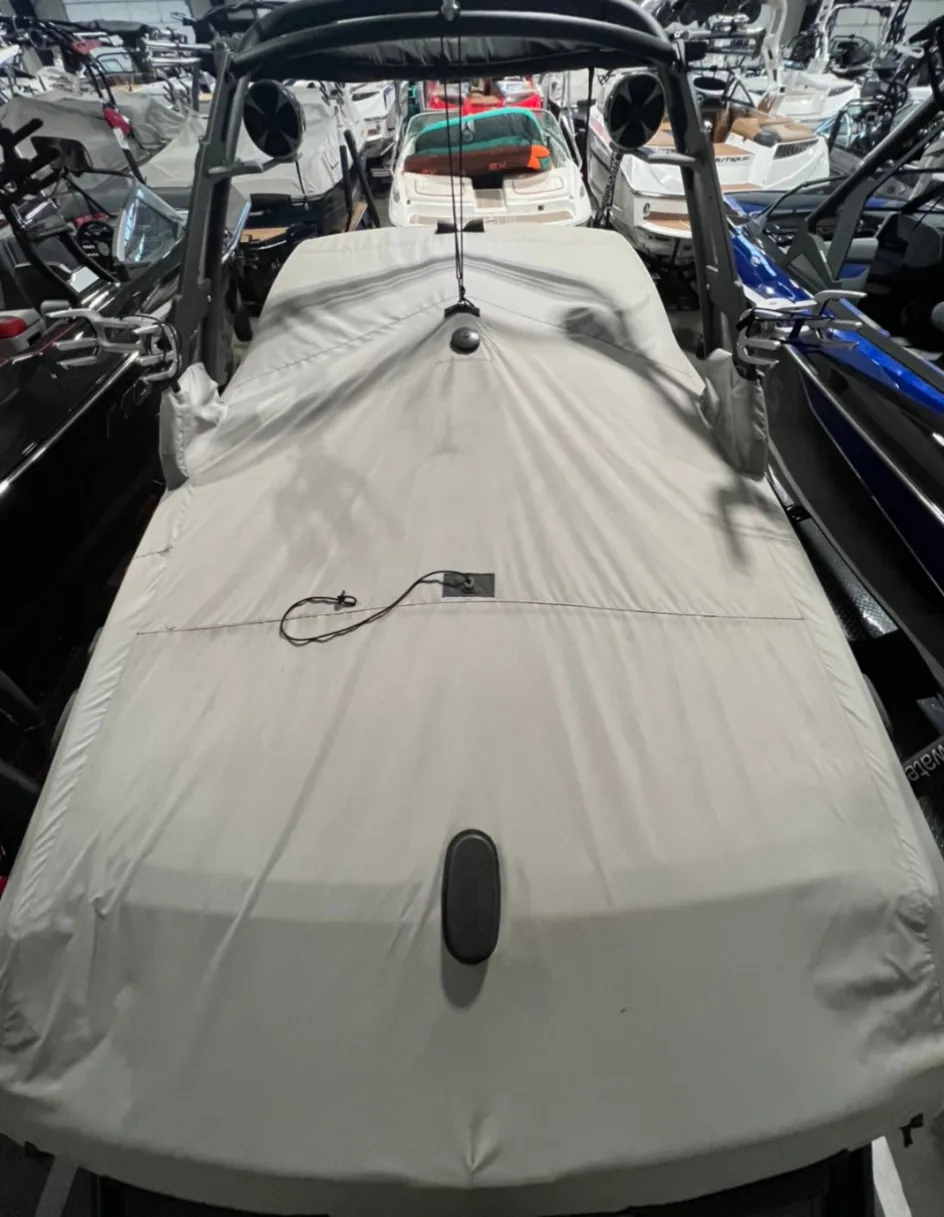 Malibu Wake Boat Covers<24 MXZ Mooring Cover - G3 Towers