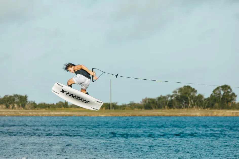 Ronix Wakeboard Packages<One Legacy Wakeboard | One Boots 2026