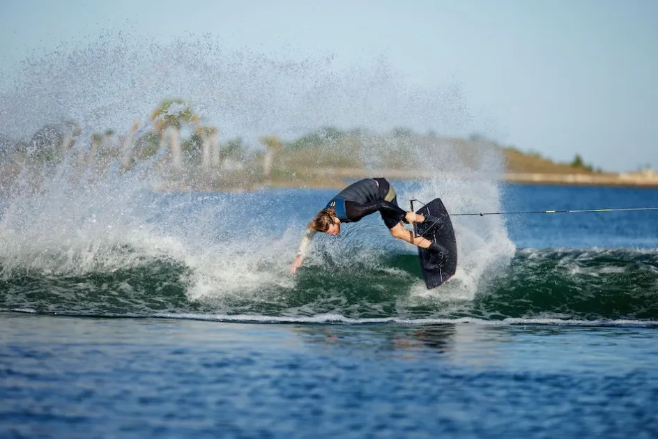 Ronix Wakeboards<2025 RXT Blackout Wakeboard