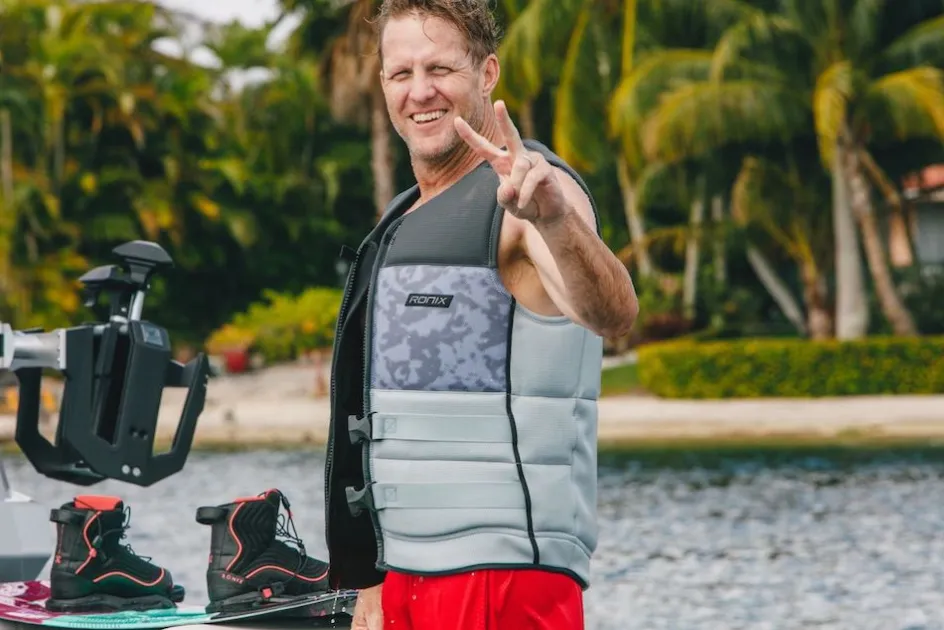 Ronix CGA Life Jackets<Trooper Capea 3.0 CGA en' Vet