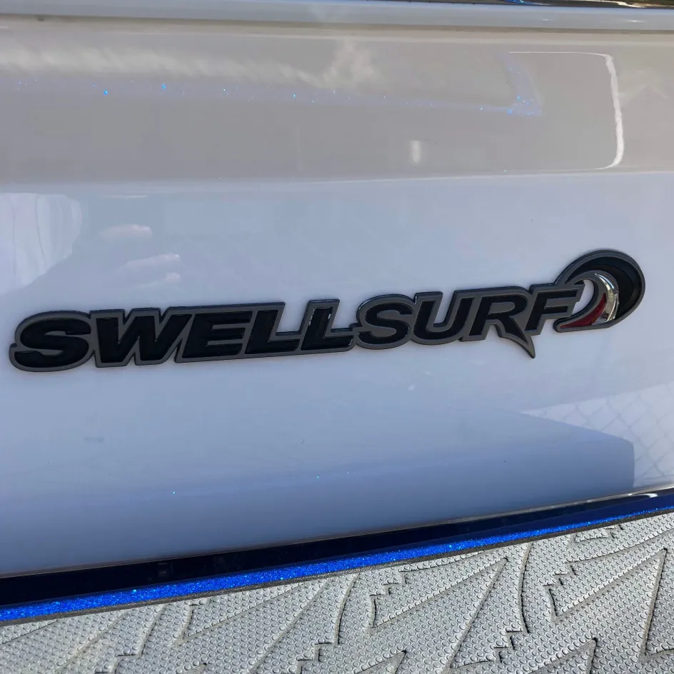 Supra Decals + Emblems<Swell Surf Badge Decal